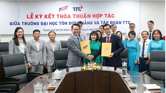 tap-doan-ttc-ky-ket-thoa-thuan-hop-tac-voi-truong-dai-hoc-ton-duc-thang-4.PNG