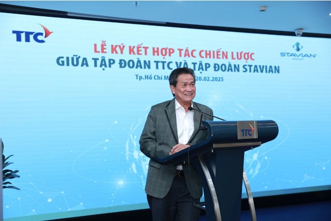 tap-doan-ttc-v a-tap-doan-sta vian-bat-tay-h op-tac-chien-l uoc-2.jpg